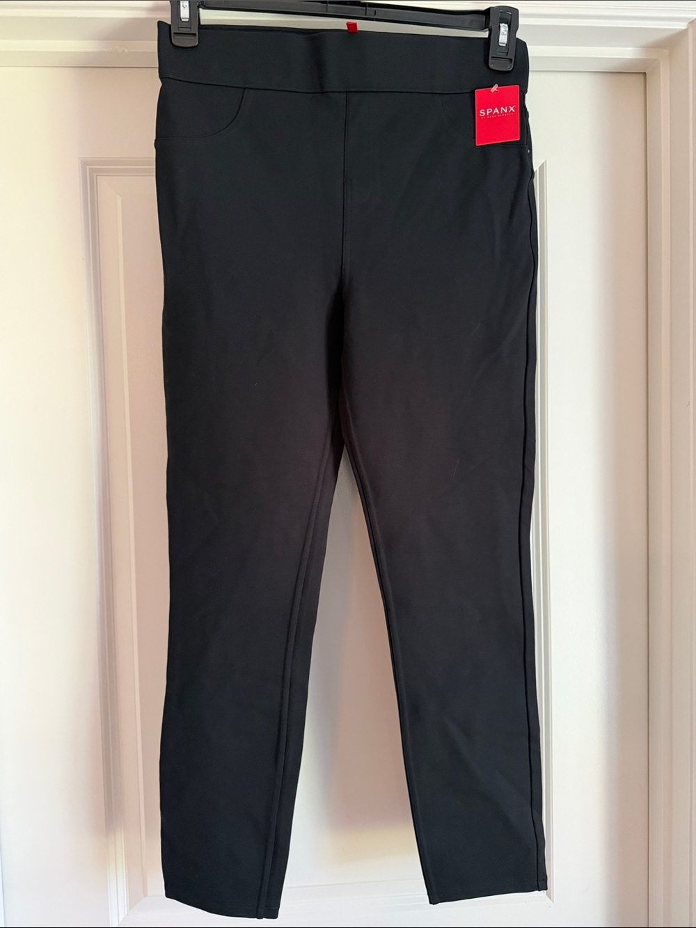 SPANX Women’s  Black High-Rise Pull-On Leggings